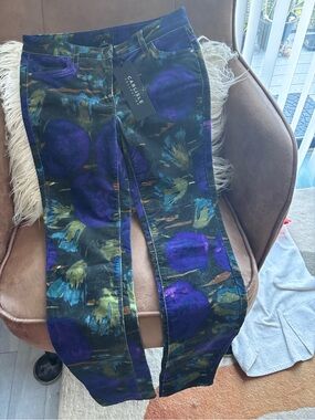 Carlisle Women’s Purple Floral Skinny velvet Jeans